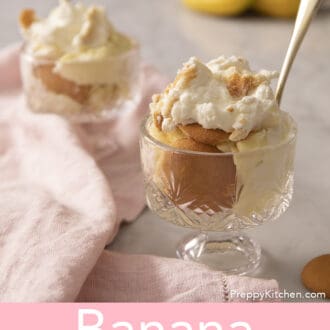 Pinterest graphic of two bowls of banana pudding with a spoon in each bowl.